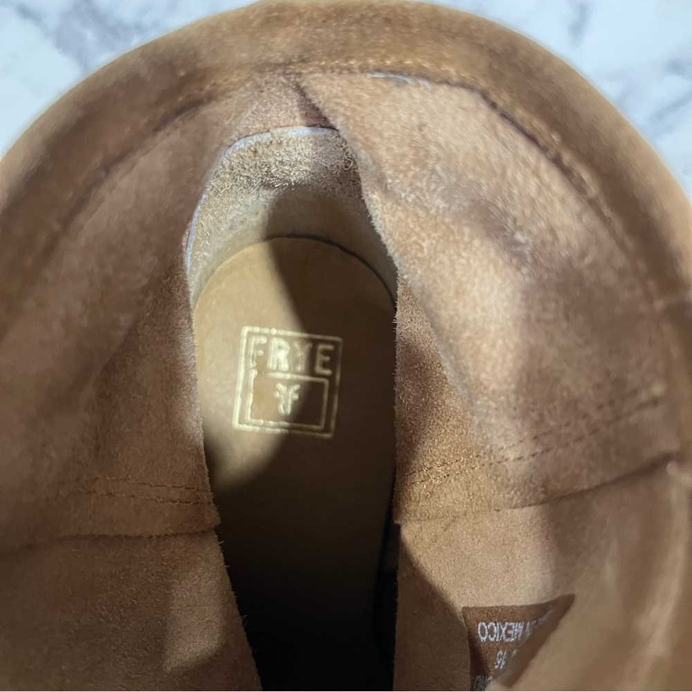 Frye Ilana Fringe Suede Tan Short Bootie Ankle Boots in Sand Western Size 8B - Picture 10 of 11